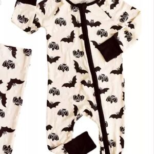 Caden Lane 18-24 Mnths Kids Bat Print One Piece Pajama